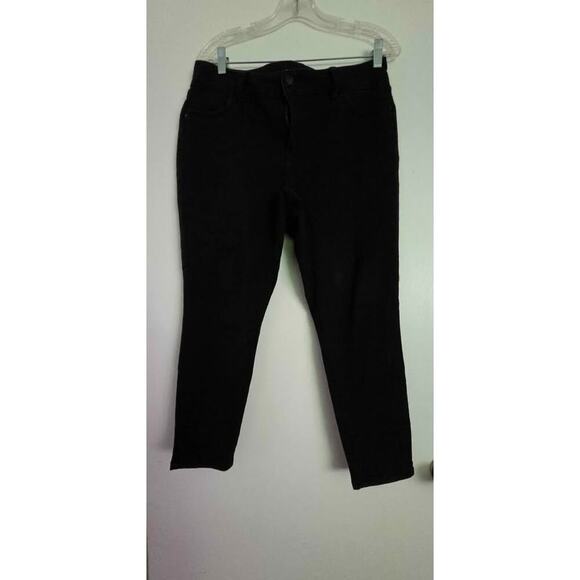 EUC Jet Black Everyday Jeans 12P - Picture 1 of 2